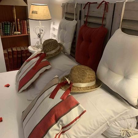 Chambre Et Salle De Bain Cocooning Labellisee ニース エクステリア 写真